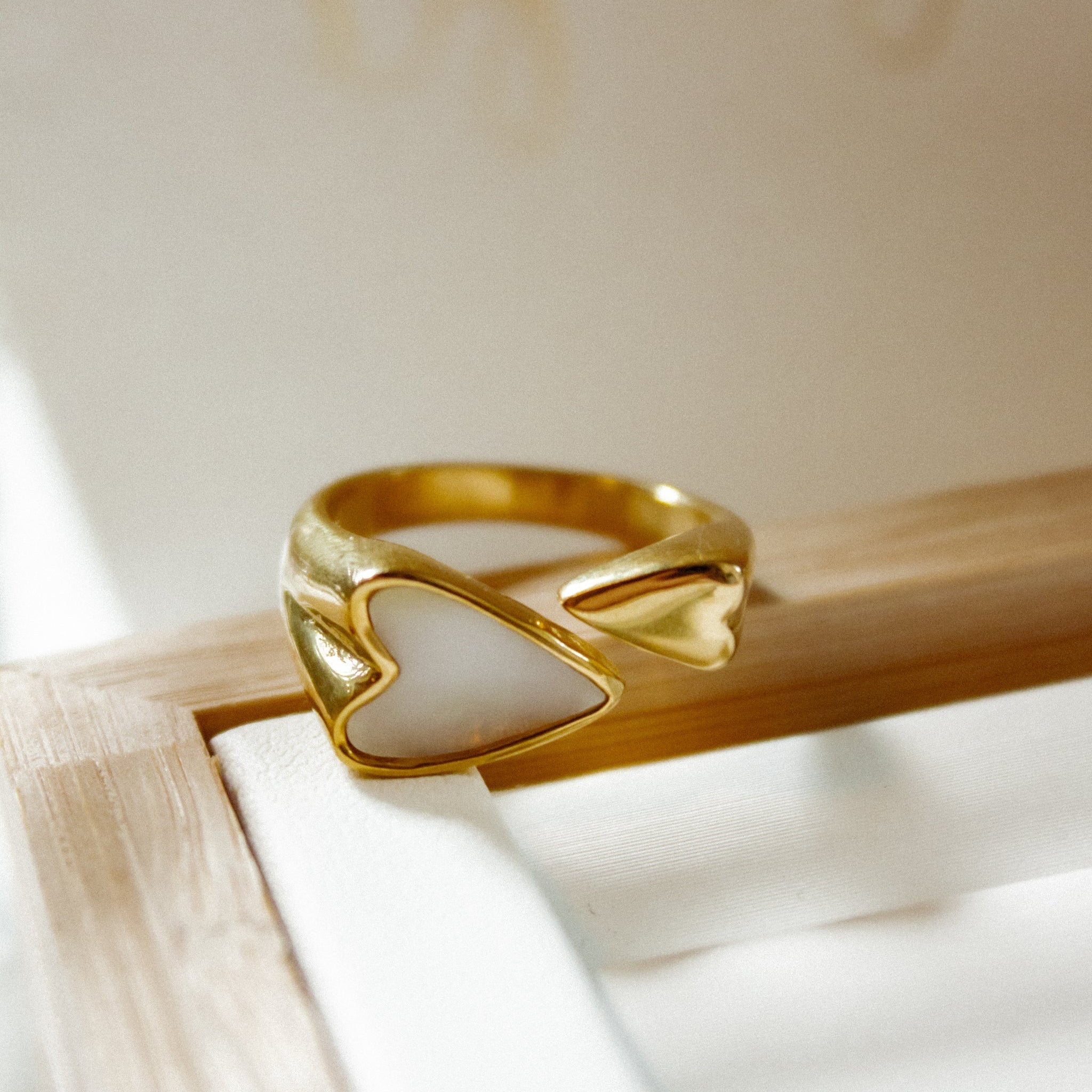 Heart Shell Ring