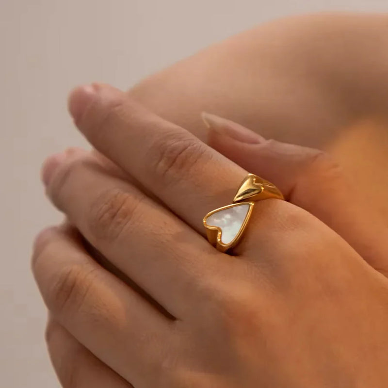 Heart Shell Ring