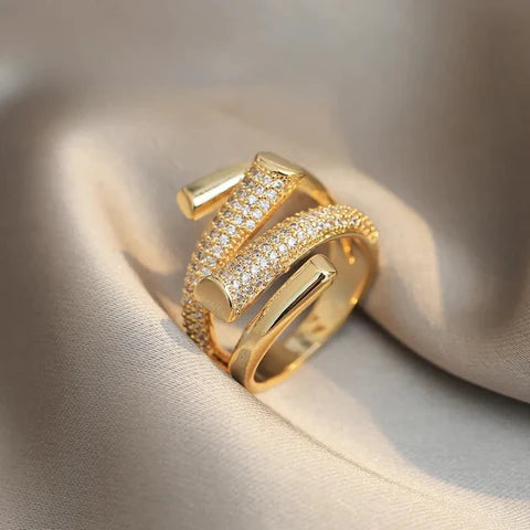 Huggie Chunky Ring